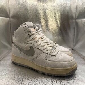 Size 7.5 Nike Air Force 1 High Sculpt Beige Silver Womens Sneakers DC3590-101